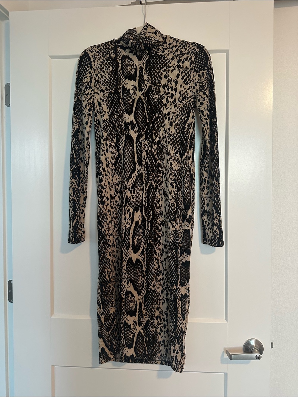 Zara Snake-Print Turtleneck Midi Dress - Black & Cream